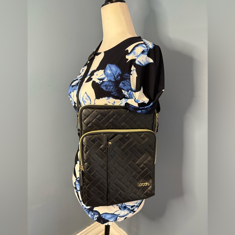 Black Quilted Laptop Case